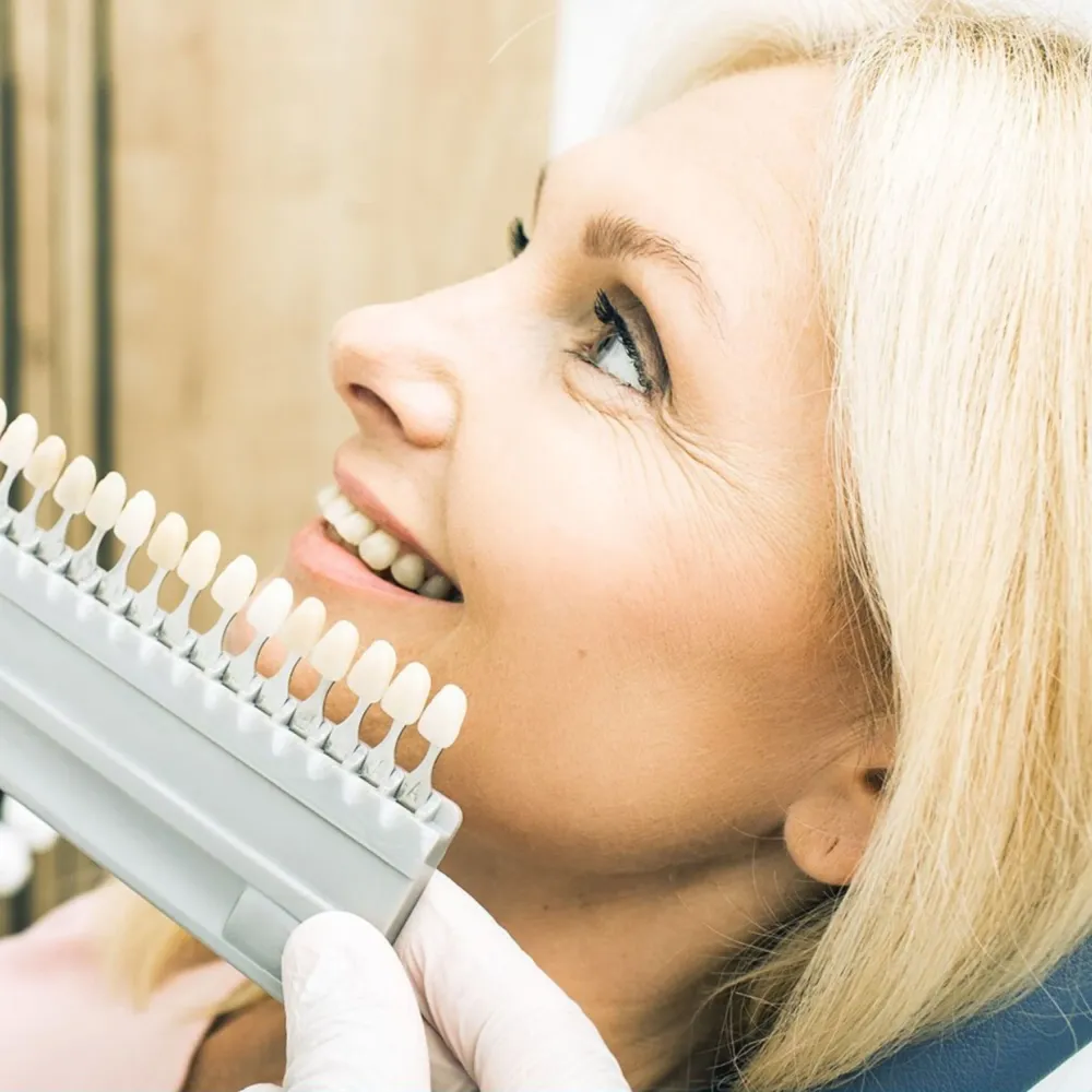 Cosmetic shade matching in a dental exam